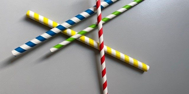 gestreift Catering straws